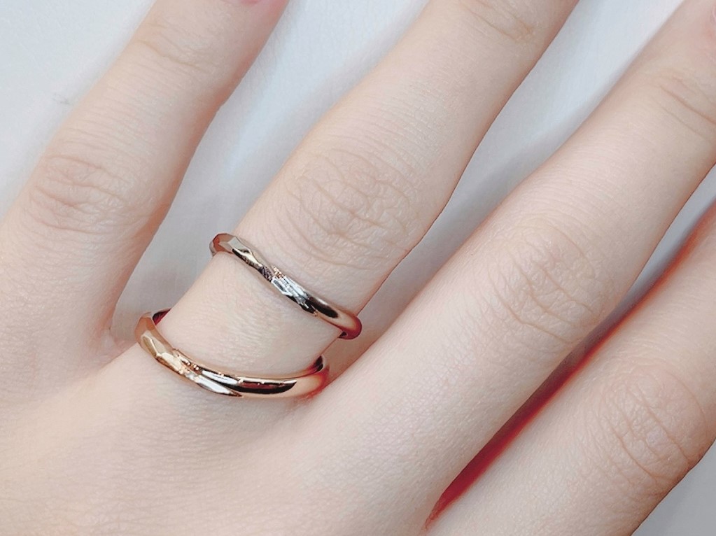 KATSUKI結婚指輪メテオール着用