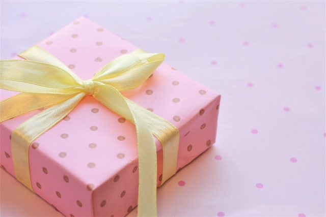 プレゼントのイメージ写真