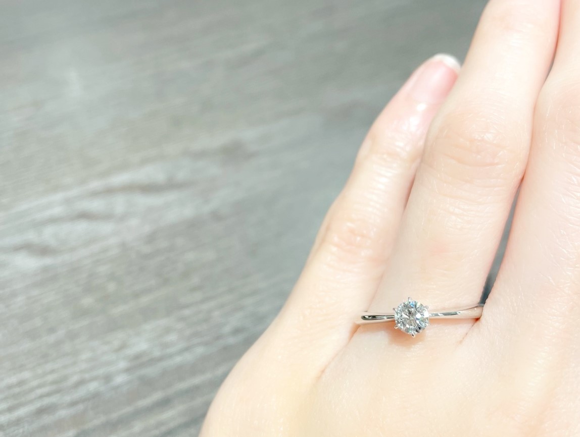 婚約指輪イメージ