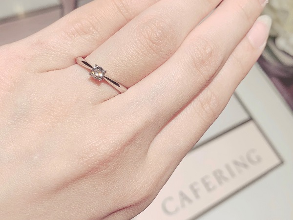 カフェリングオリエンタルビューティー着用