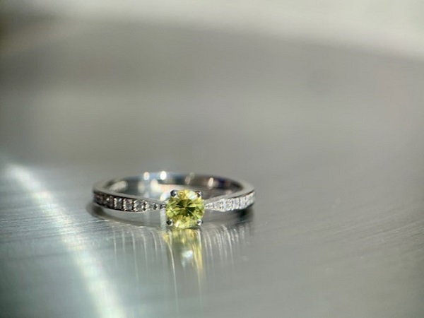 イエローサファイヤ