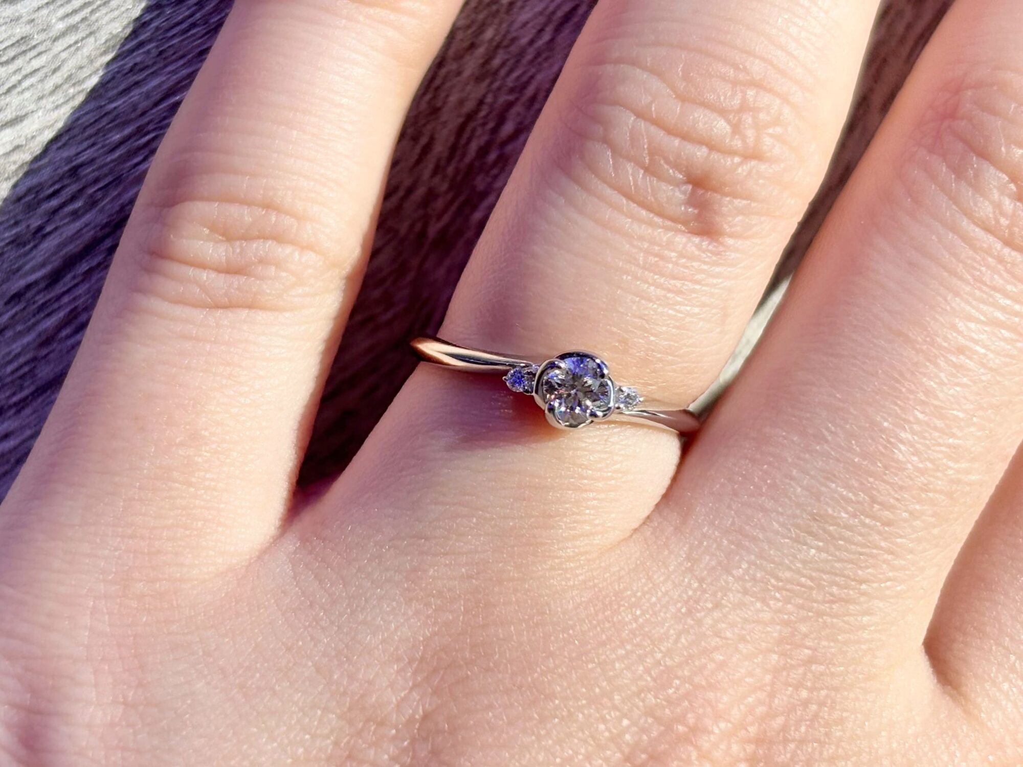 ミスティックローズ婚約指輪