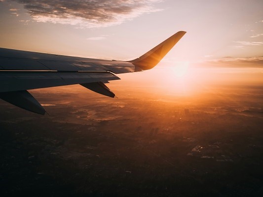 旅行飛行機